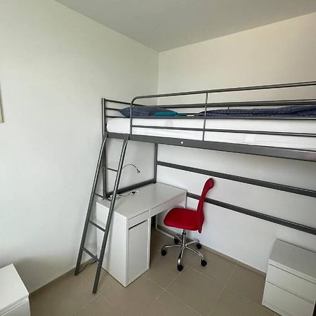 Apartment Gema - One Bedroom Apartment Izola Bagian luar foto